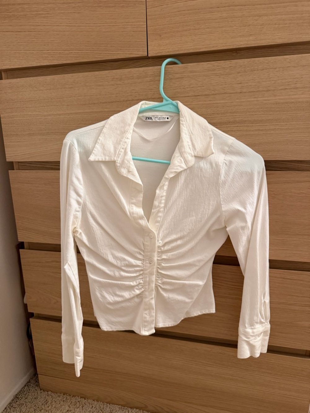 Zara White Ruched Button-Down Long Sleeve Shirt